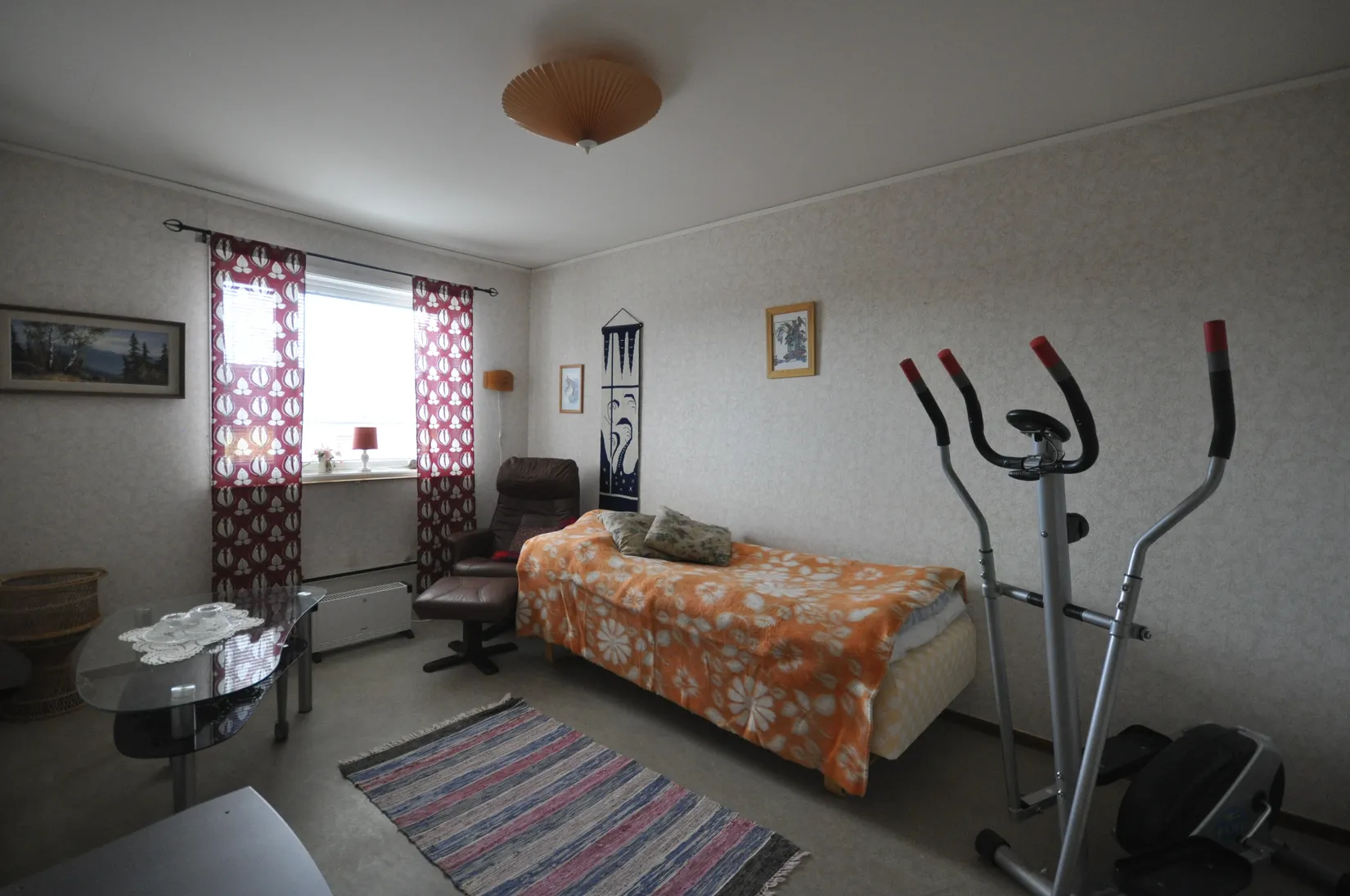 Villa, Ängesvägen 5, Berg