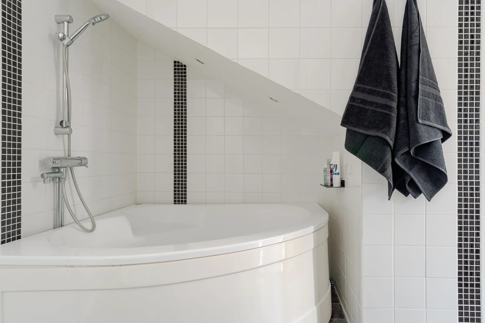 Villa, Radhus, Vulcanusvägen 42B, Bergvreten, Enköping