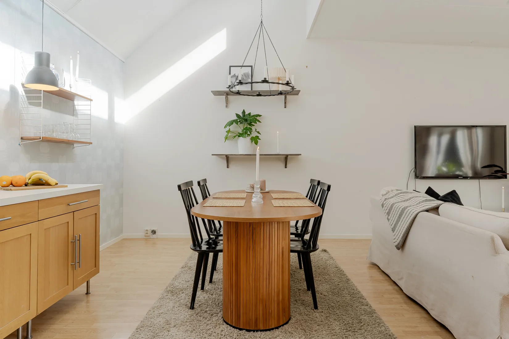 Villa, Radhus, Vulcanusvägen 42B, Bergvreten, Enköping