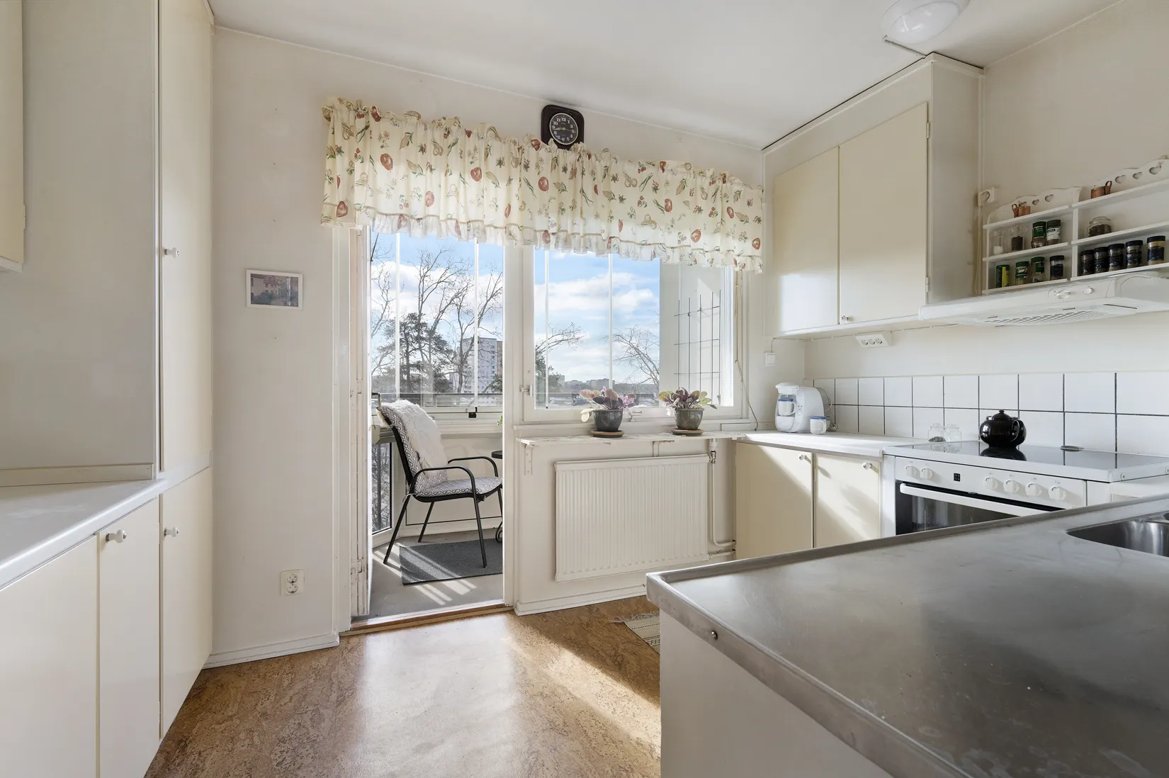 Bostadsrätt, Molkomsbacken 27, Farsta Centrum, Stockholm