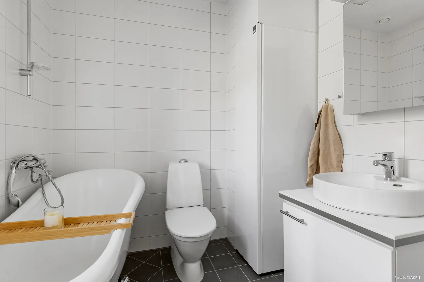 Radhus, Hindergårdsgatan 49A, Rynningeåsen, Örebro