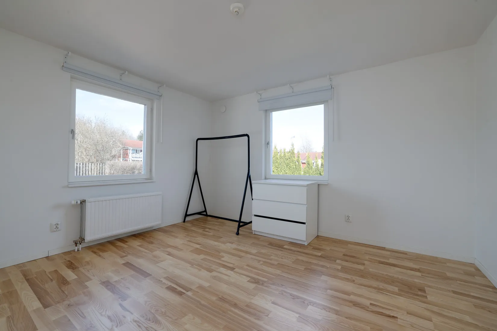 Villa, Stenbovägen 27, Lillån, Örebro