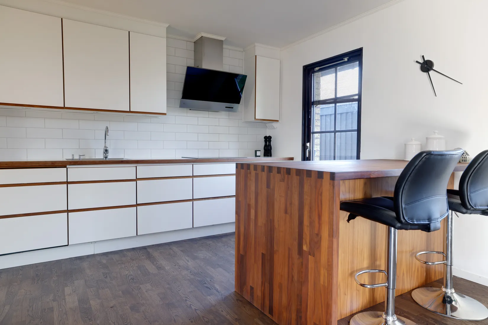 Villa, Gartzvägen 7, Haga, Kumla