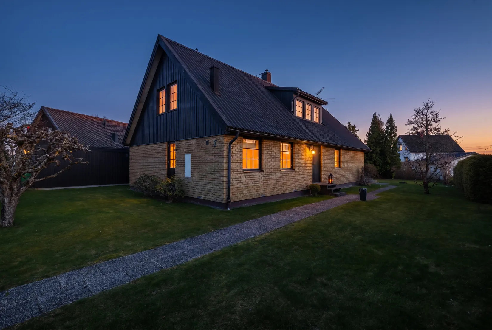 Villa, Gartzvägen 7, Haga, Kumla