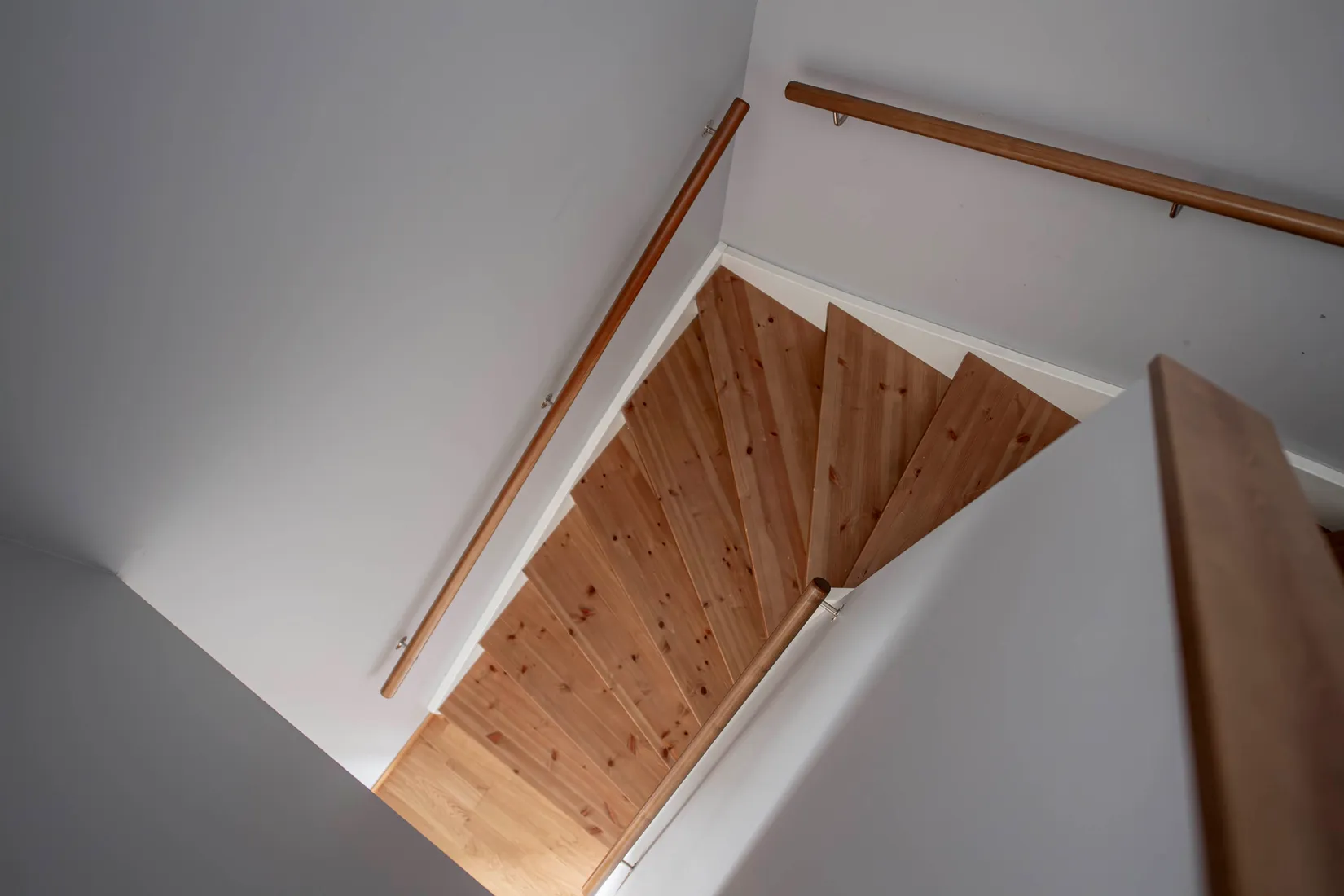 Villa, Radhus, Finlandsgatan 4, Lillhamra, Västerås