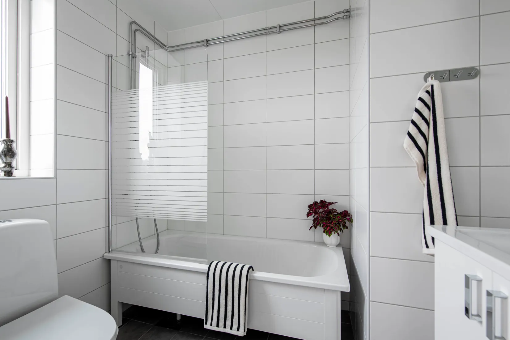 Villa, Radhus, Finlandsgatan 4, Lillhamra, Västerås