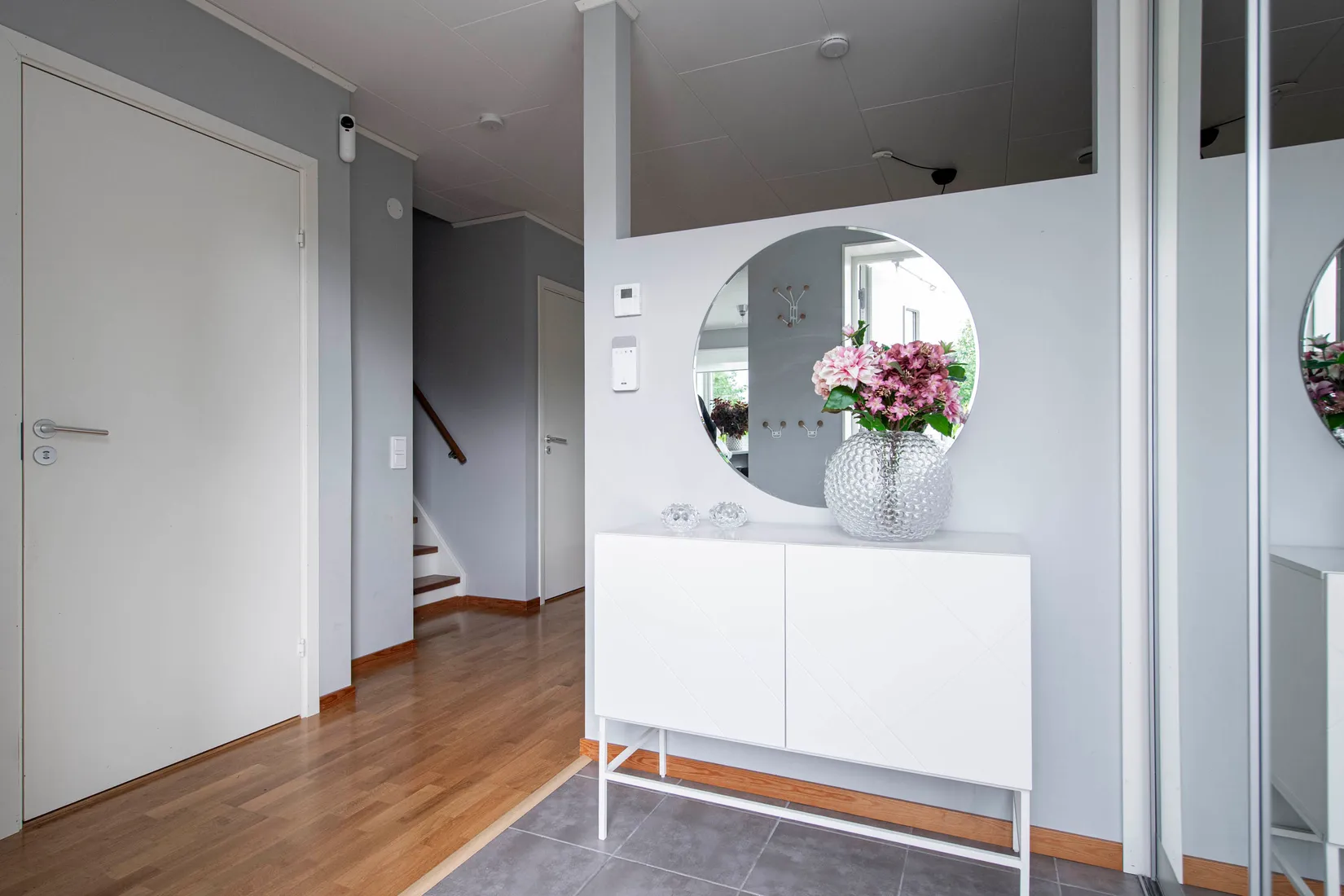 Villa, Radhus, Finlandsgatan 4, Lillhamra, Västerås