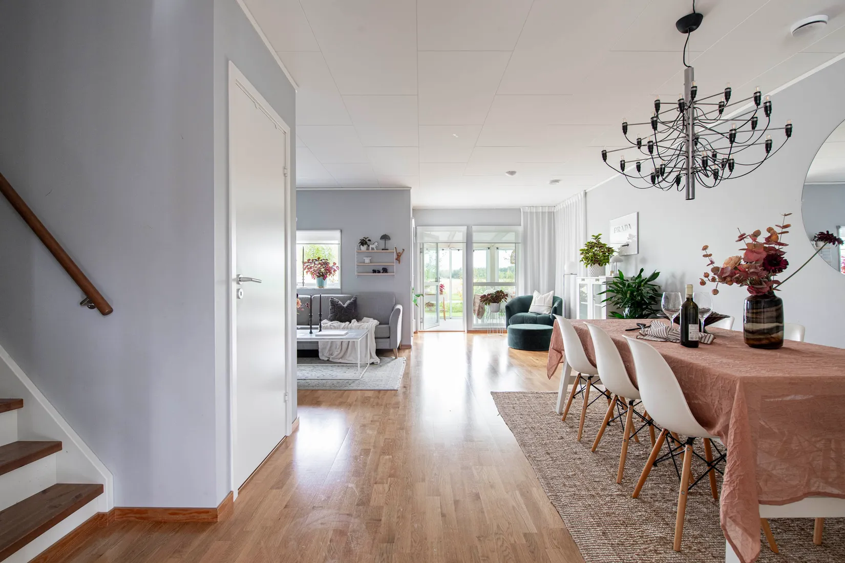 Villa, Radhus, Finlandsgatan 4, Lillhamra, Västerås