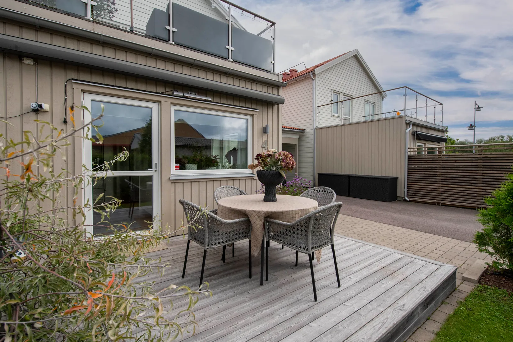 Villa, Radhus, Finlandsgatan 4, Lillhamra, Västerås