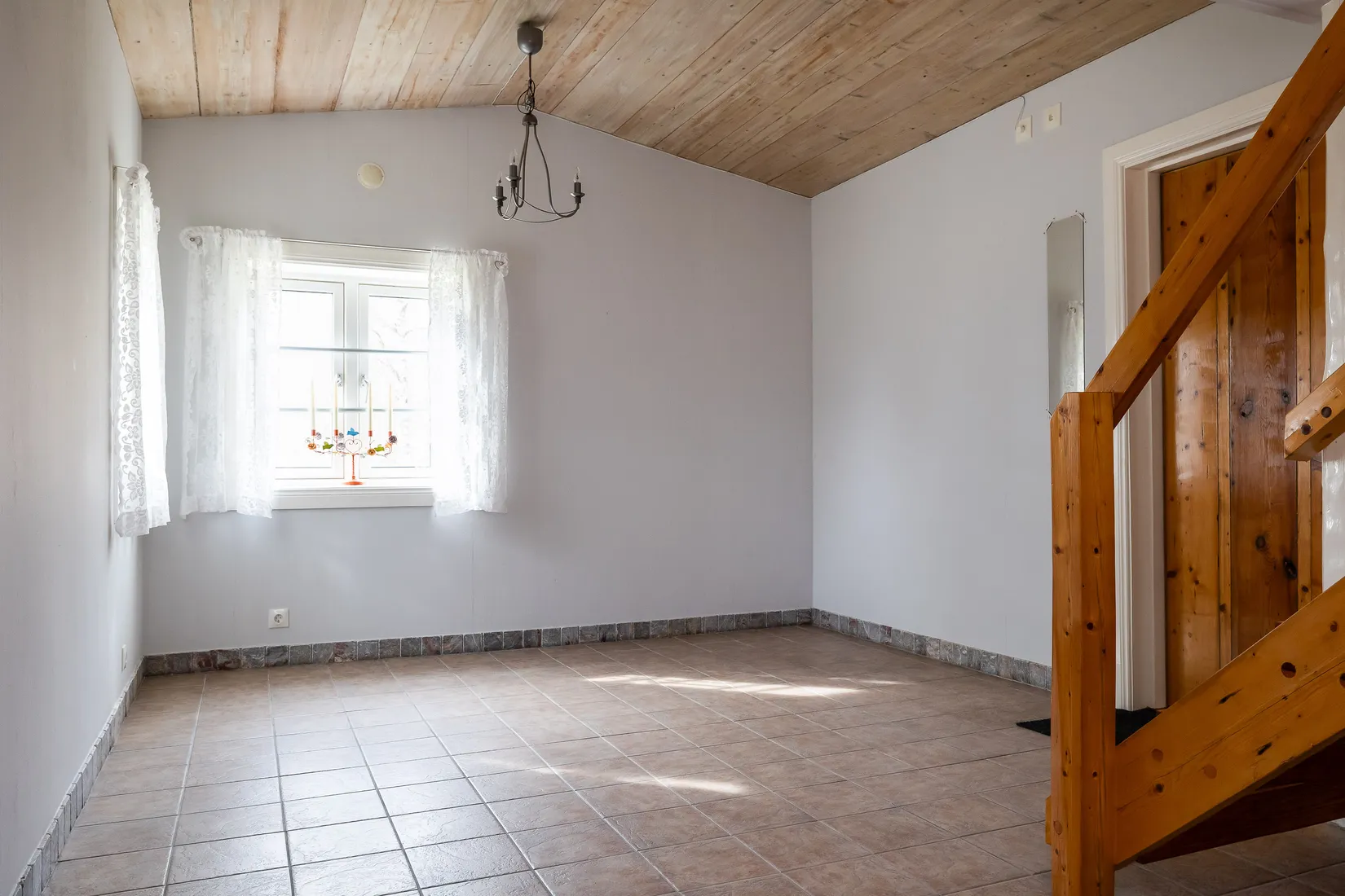 Villa, Västanbäck 5210, Lekeberg