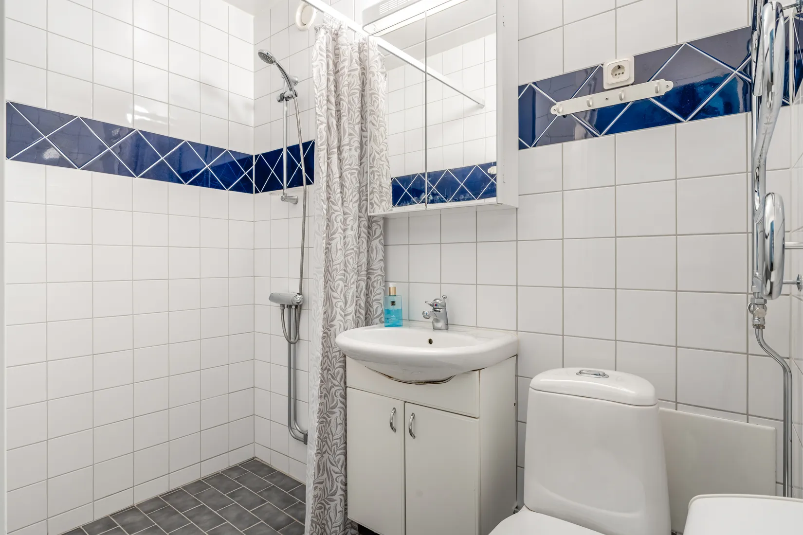 Bostadsrätt, Åkerbyvägen 84, Täby Centrum, Täby