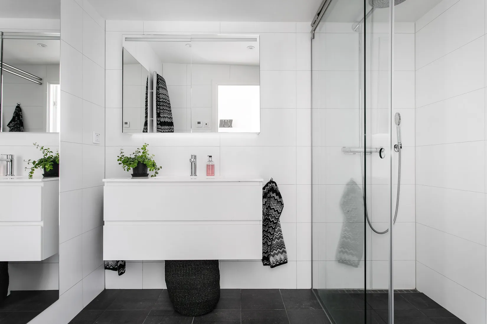 Bostadsrätt, Radhus, Barkerivägen 3A, Tollare, Nacka