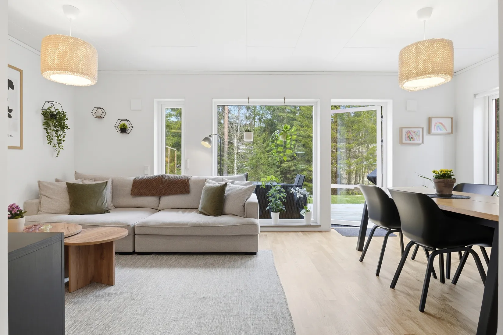 Bostadsrätt, Radhus, Davids västra väg 44, Landvetter, Härryda