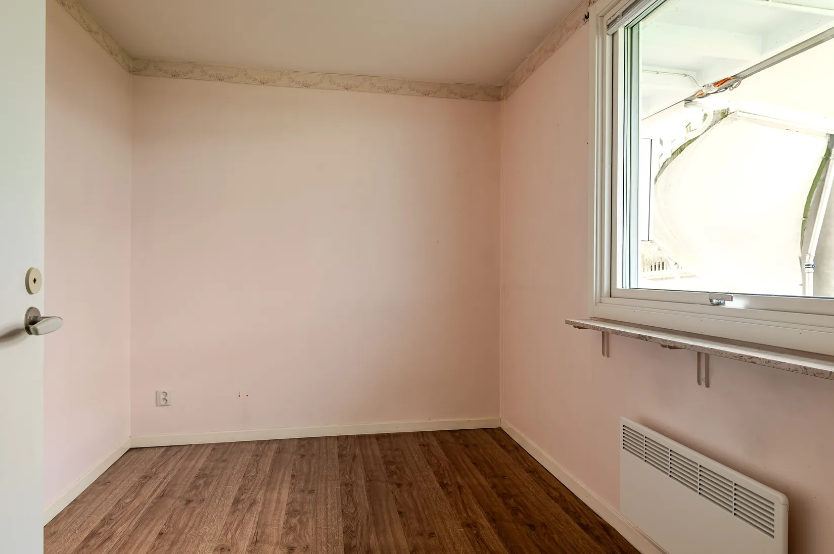 Bostadsrätt, Kvarngatan 17B, 1 vån, Motala Verkstad, Motala