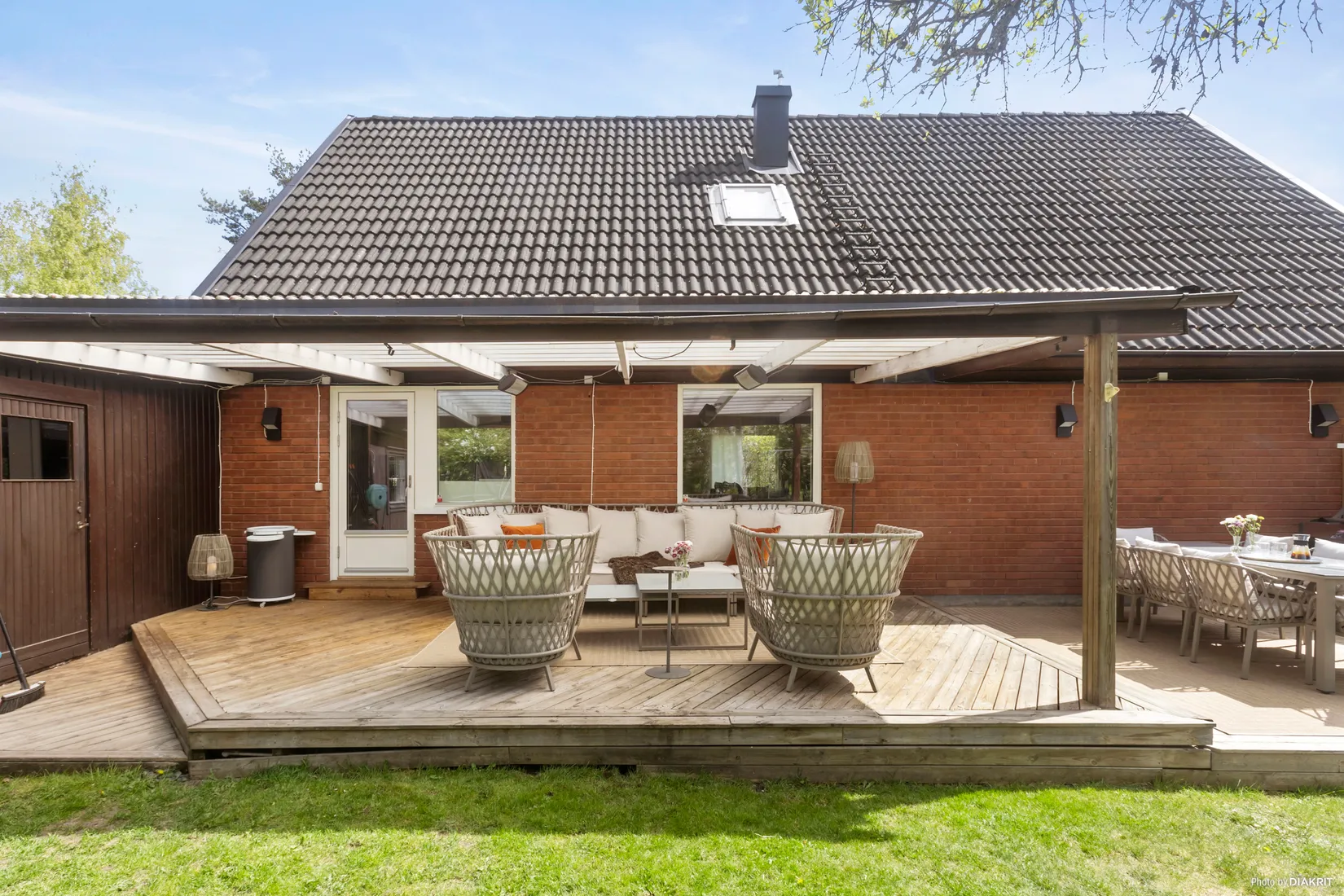 Villa, Sångarvägen 16, Ella park, Täby