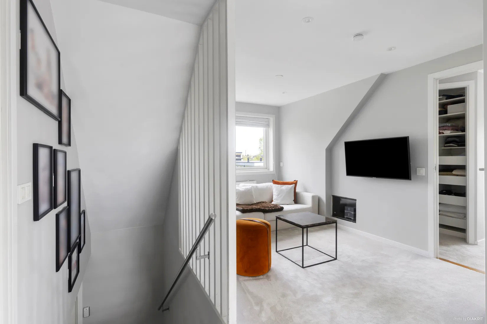 Villa, Sångarvägen 16, Ella park, Täby