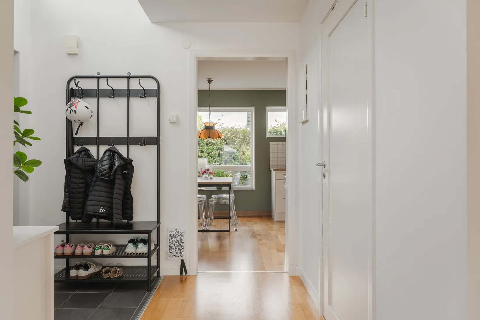 Villa, Radhus, Klockaregårdsgränd 2, Vellinge