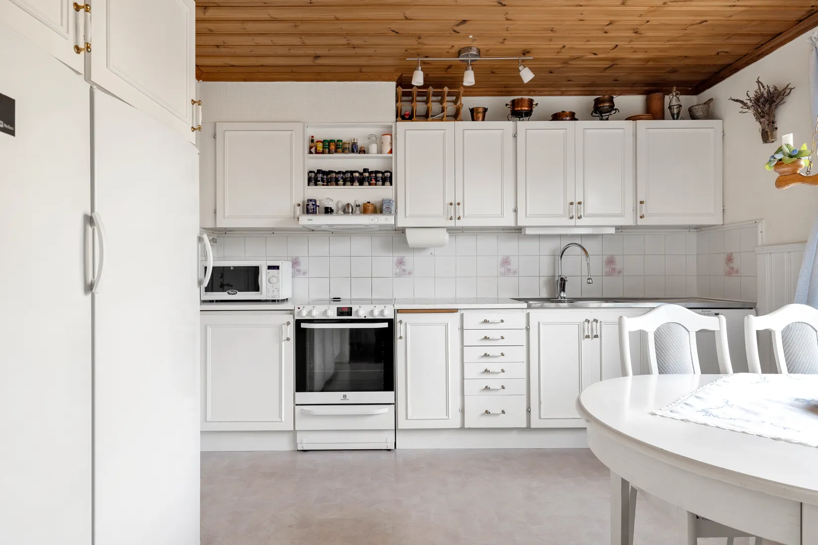 Villa, Radhus, Bonadsvägen 6, Nåntuna, Uppsala