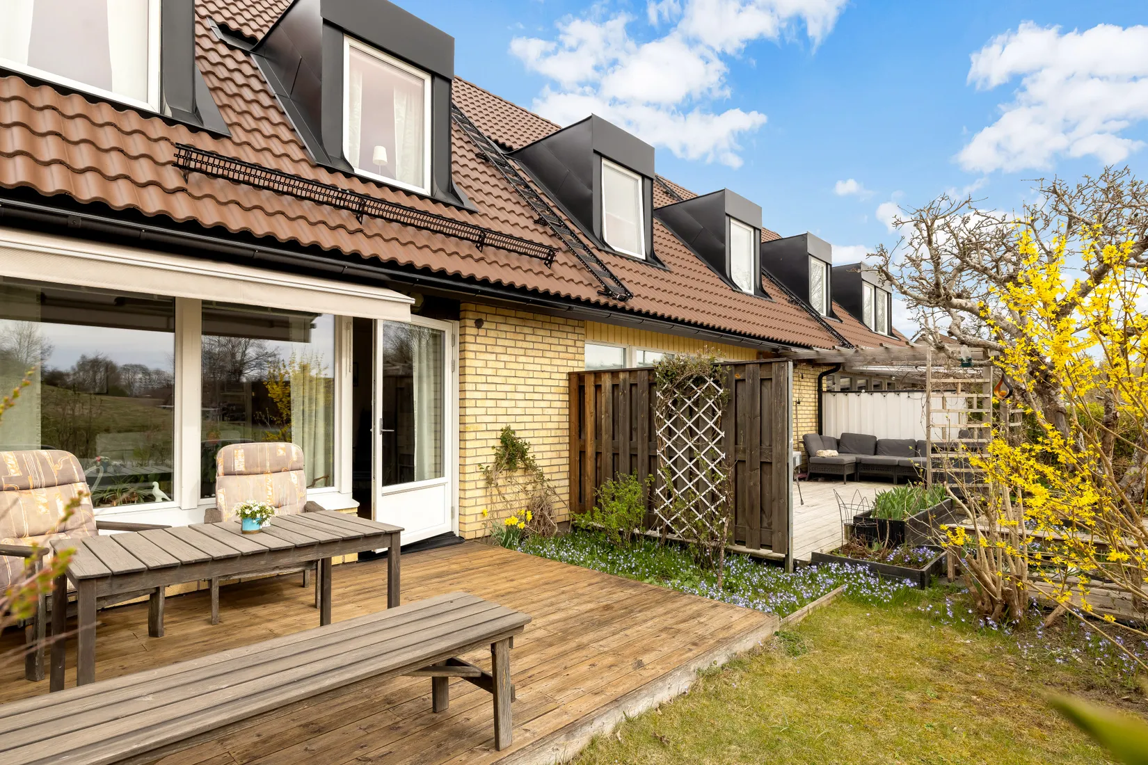 Villa, Radhus, Bonadsvägen 6, Nåntuna, Uppsala