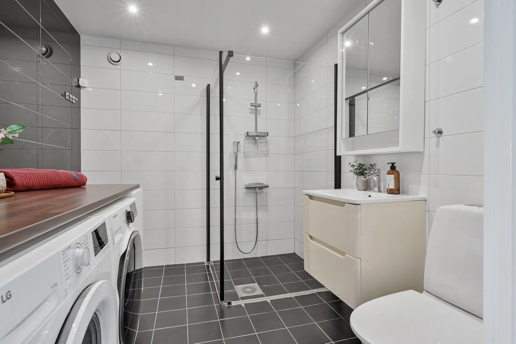 Bostadsrätt, Bjursvägen 46, Bollstanäs, Upplands Väsby