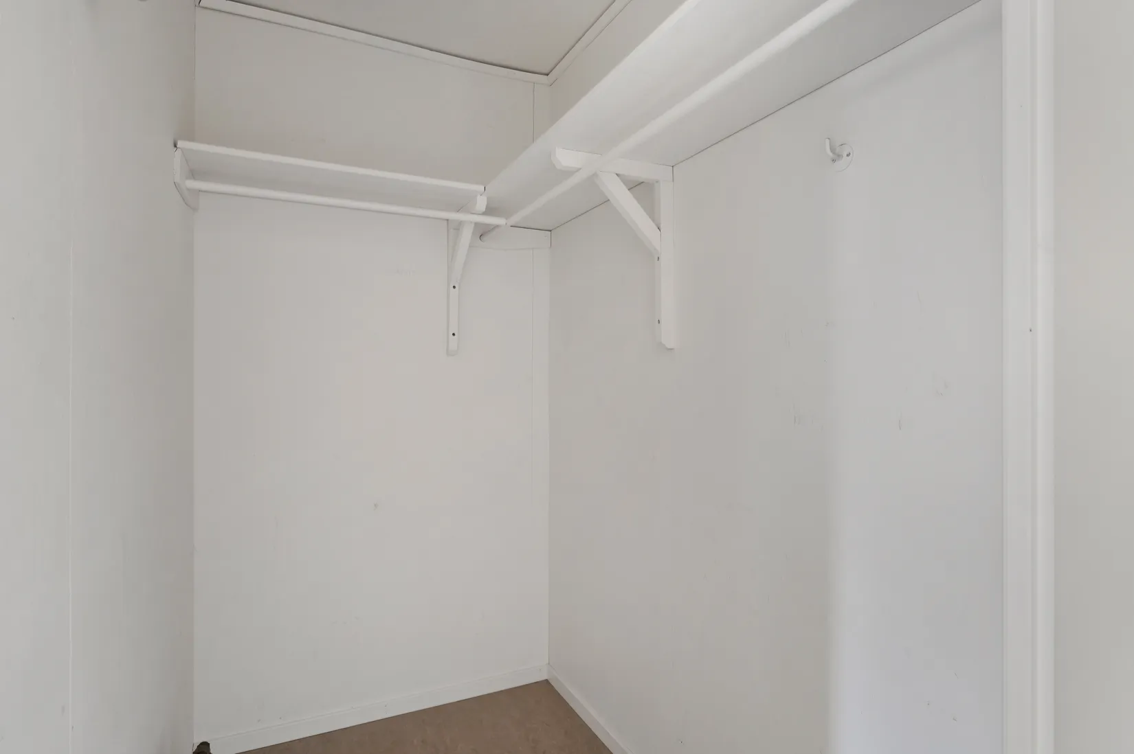 Bostadsrätt, Radhus, Lilla Björnens gränd 6, Skälby, Järfälla