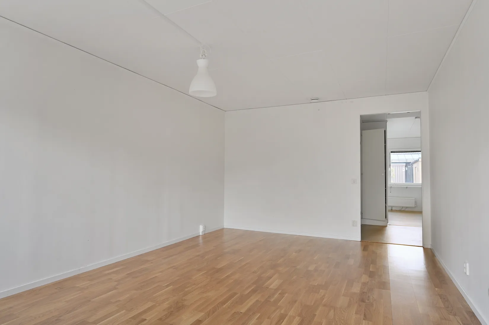 Bostadsrätt, Radhus, Lilla Björnens gränd 6, Skälby, Järfälla