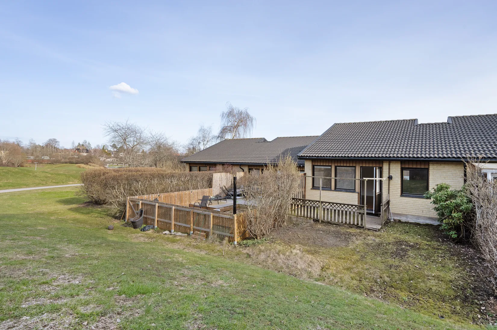 Bostadsrätt, Radhus, Lilla Björnens gränd 6, Skälby, Järfälla