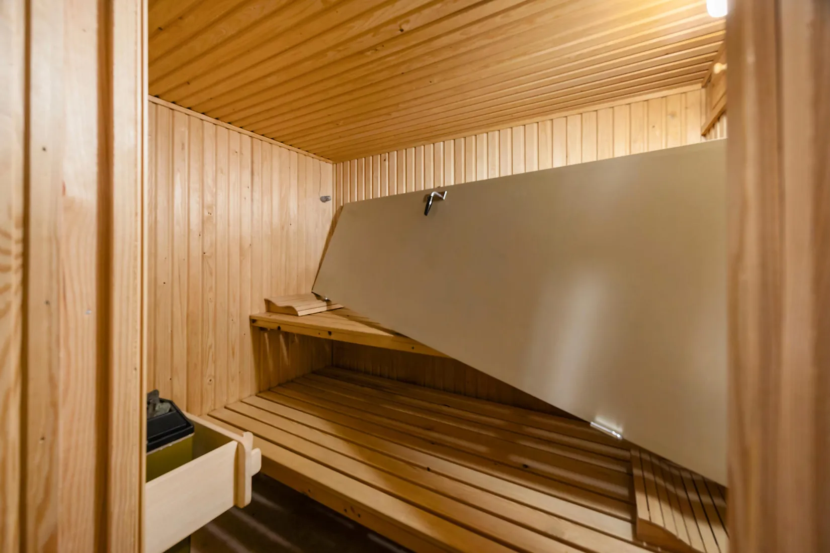 Villa, Radhus, Bullerholmsgränd 18, Skärholmen, Stockholm