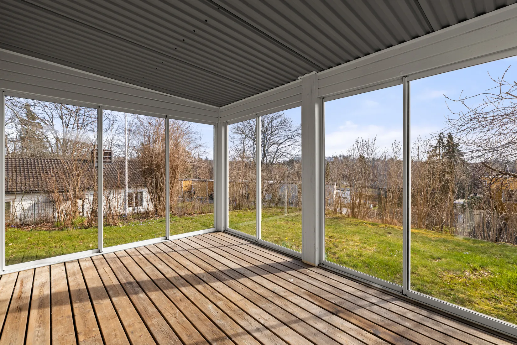 Radhus, Glädjegången 28, Trollbäcken, Tyresö