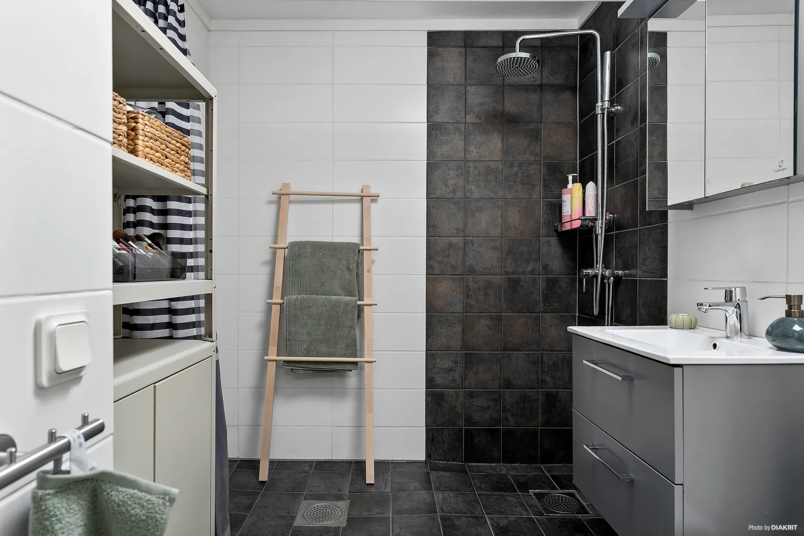 Radhus, Polkettstigen 37, Brunna, Upplands-Bro