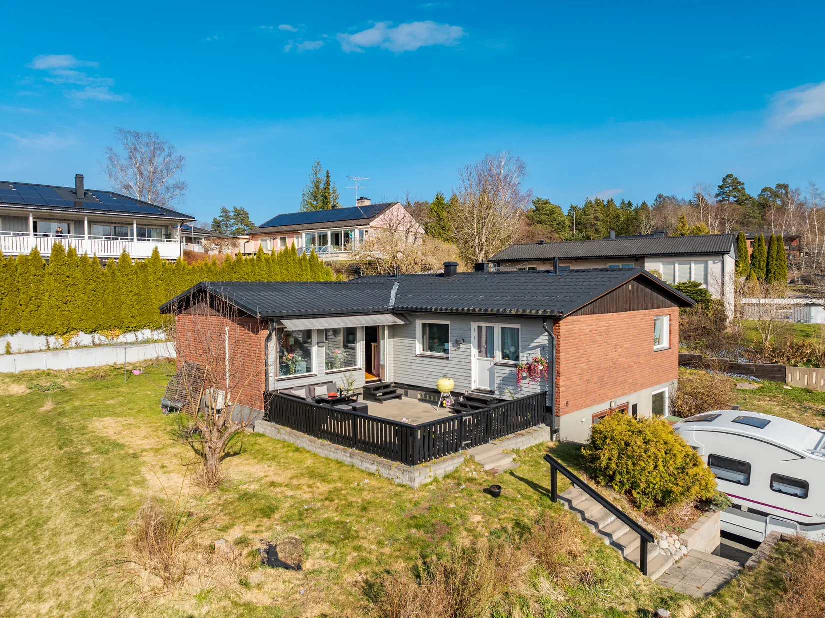 Villa, Huddungegränd 8, Brunnby Vik, Upplands Väsby