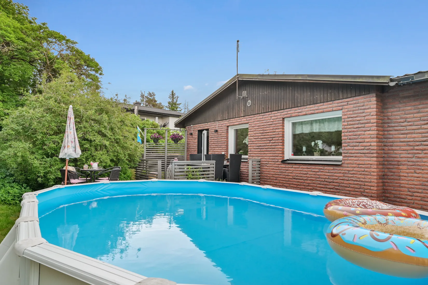 Villa, Huddungegränd 8, Brunnby Vik, Upplands Väsby