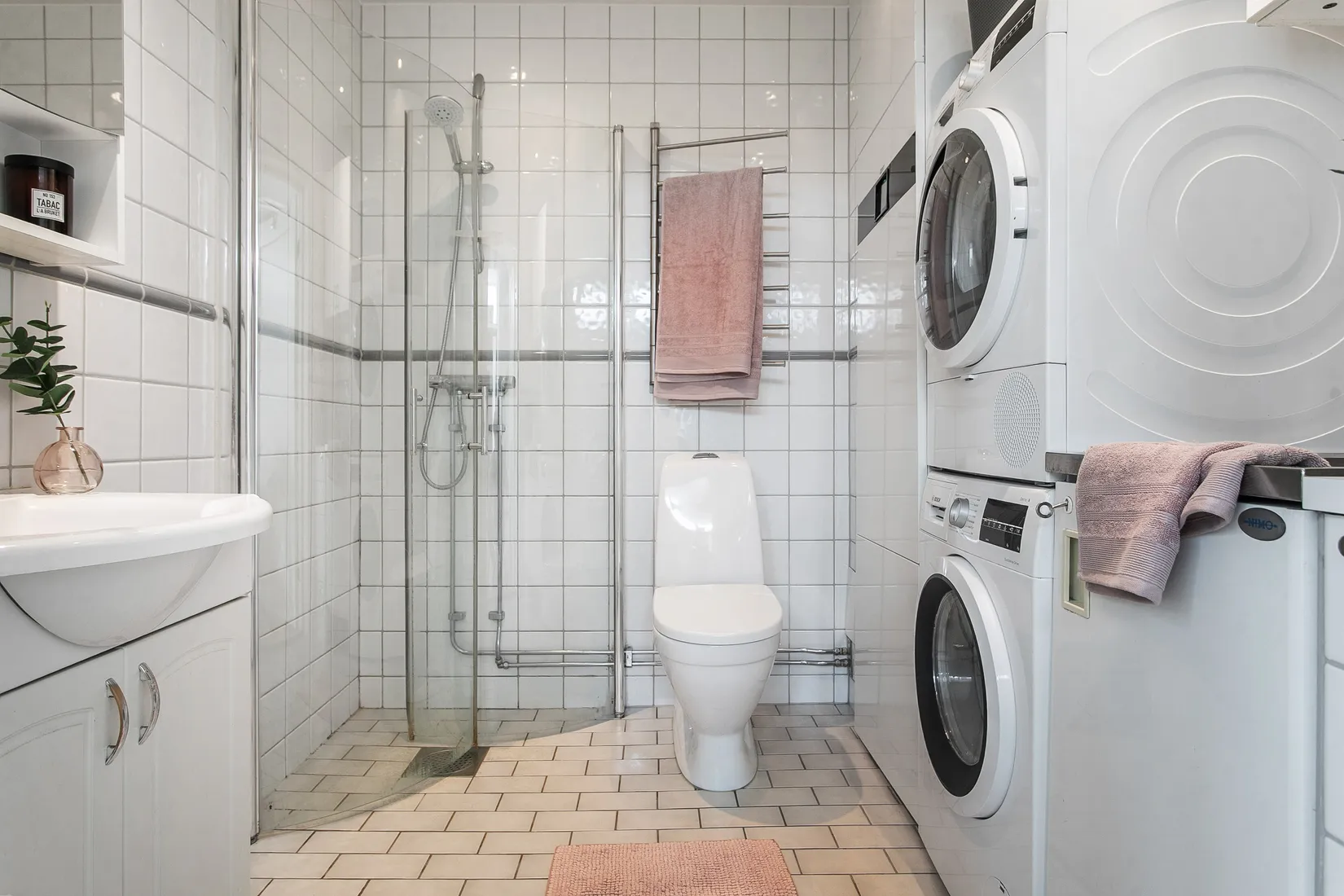 Radhus, Diabasvägen 3, Norra Lännersta, Nacka