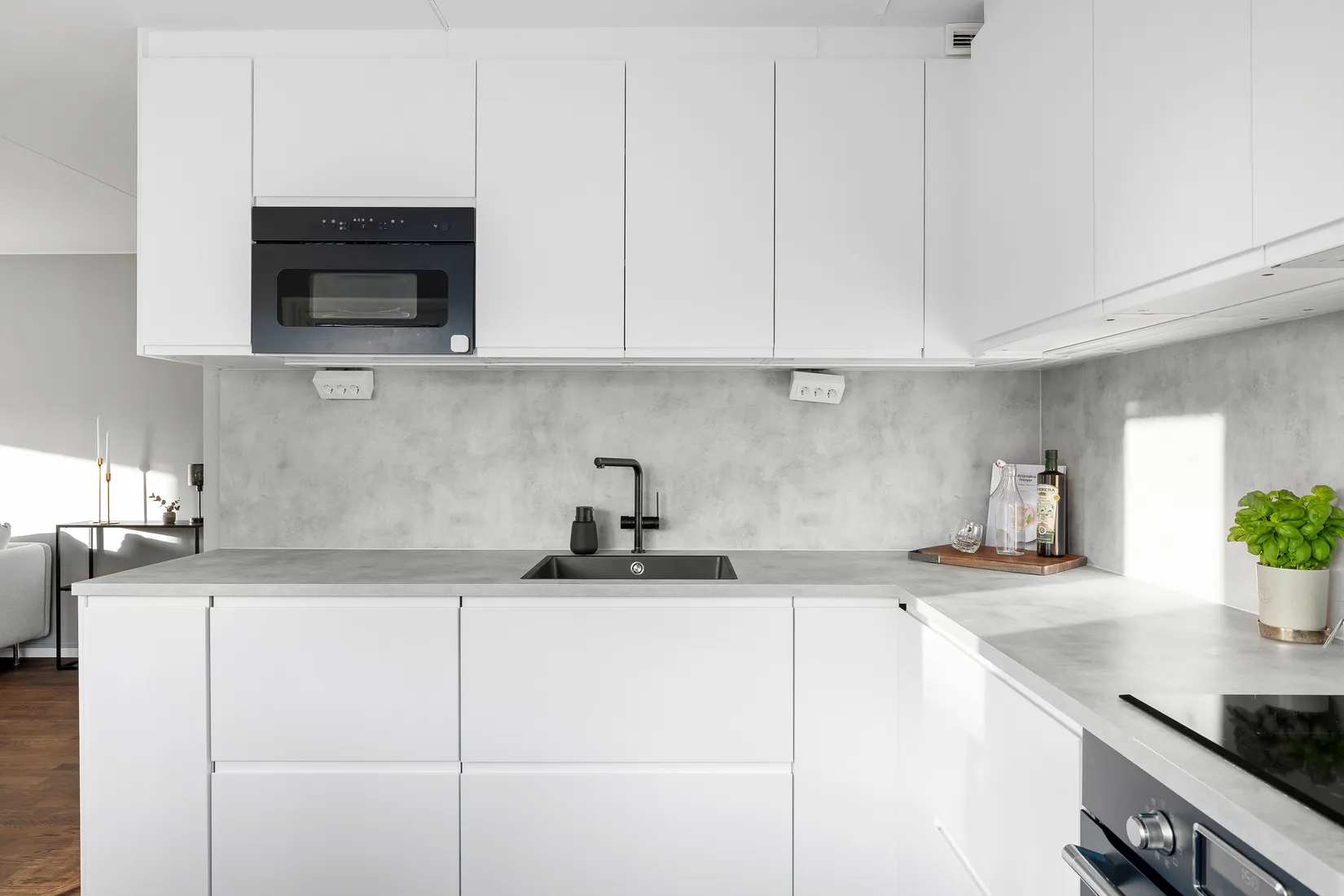 Bostadsrätt, Centrumslingan 51, Vån 4, Solna Centrum, Solna