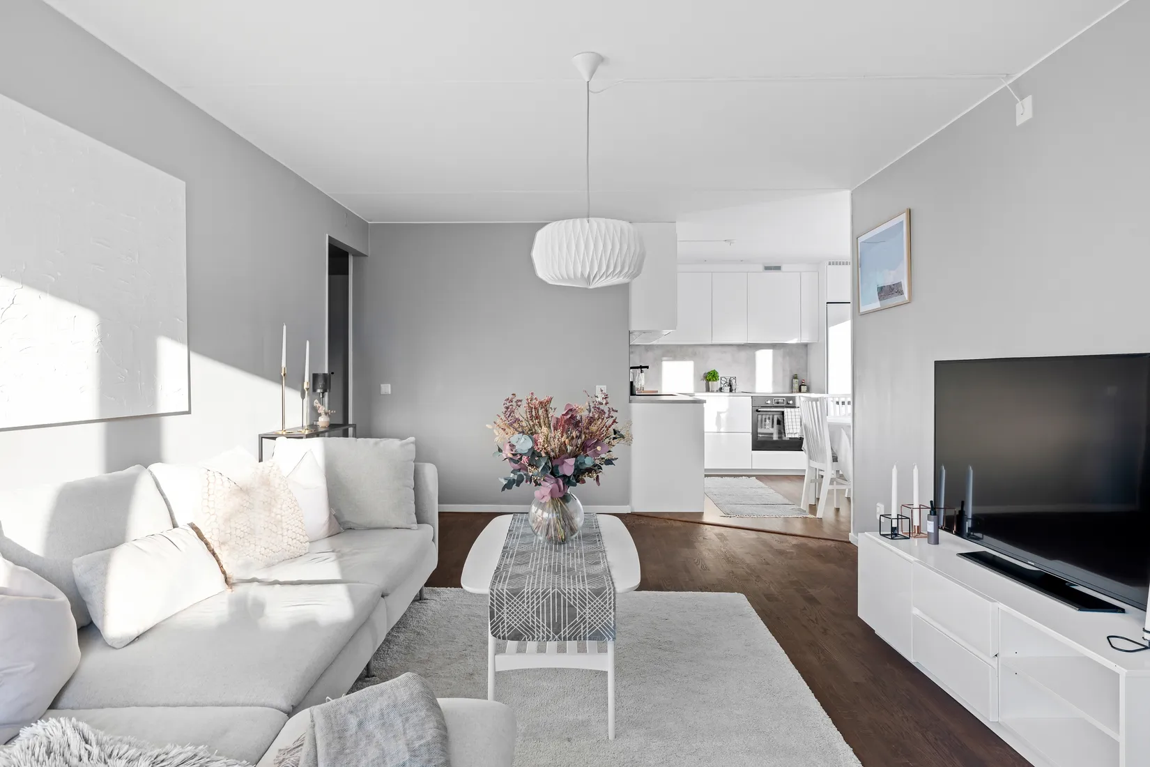 Bostadsrätt, Centrumslingan 51, Vån 4, Solna Centrum, Solna