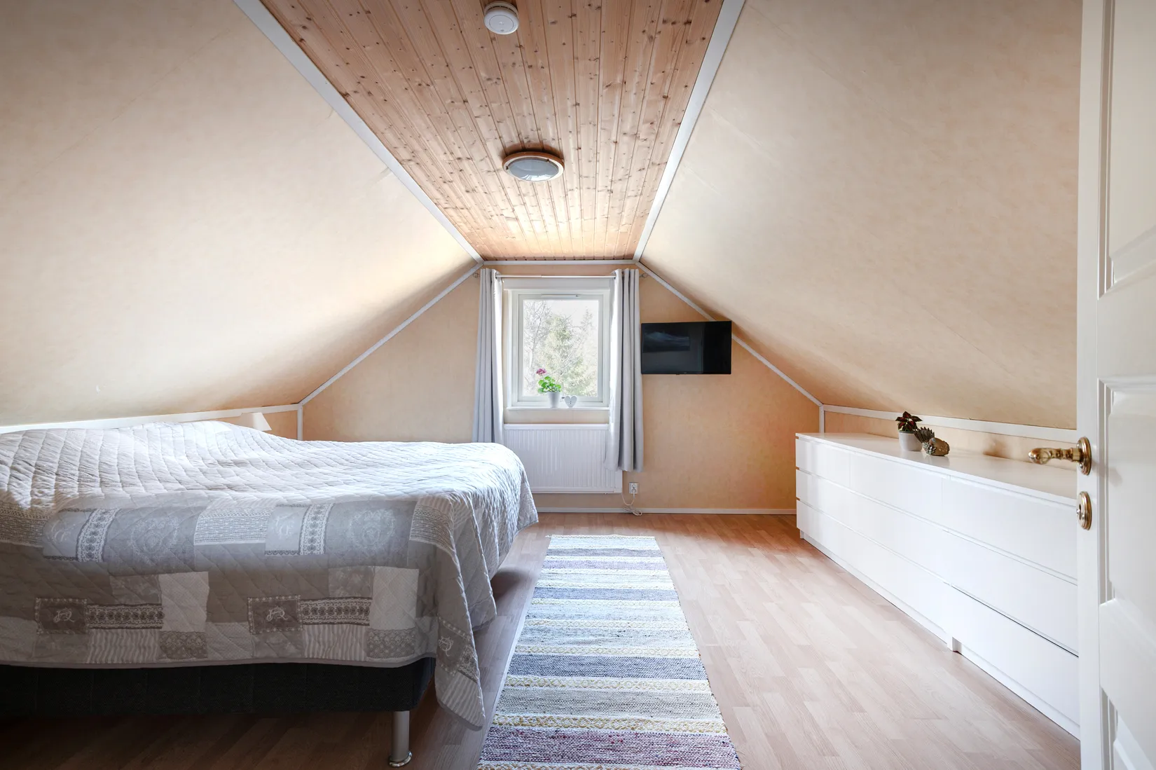 Villa, Salbergs väg 11, Tungelsta, Haninge