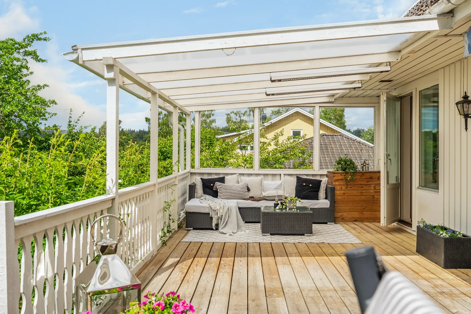 Villa, Källvägen 8, Närlunda, Ekerö