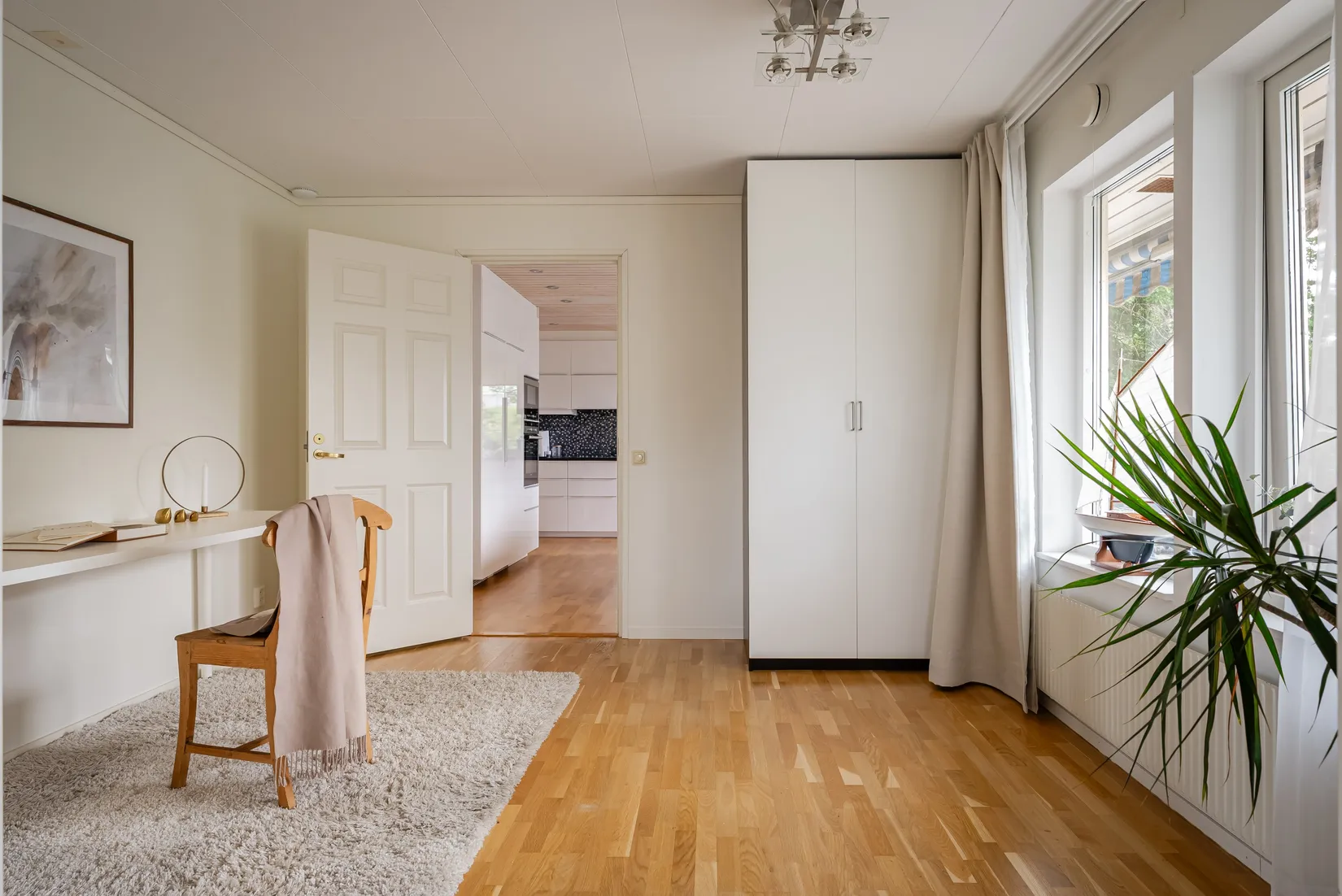 Villa, Källvägen 8, Närlunda, Ekerö