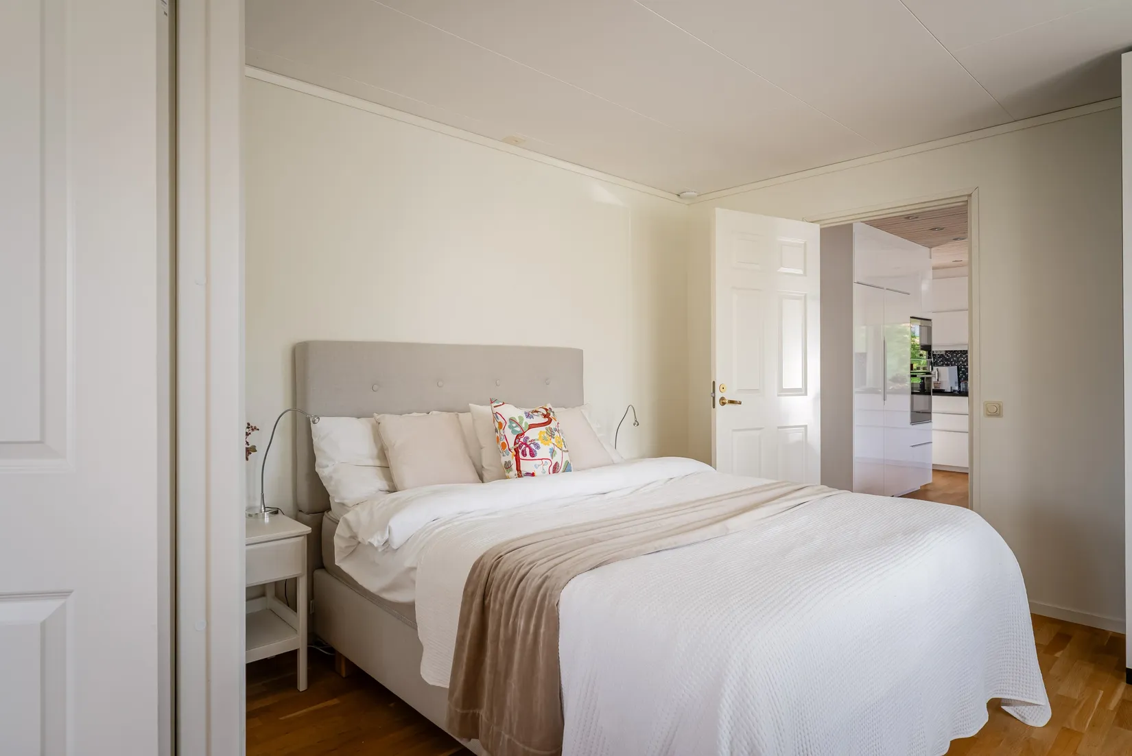 Villa, Källvägen 8, Närlunda, Ekerö