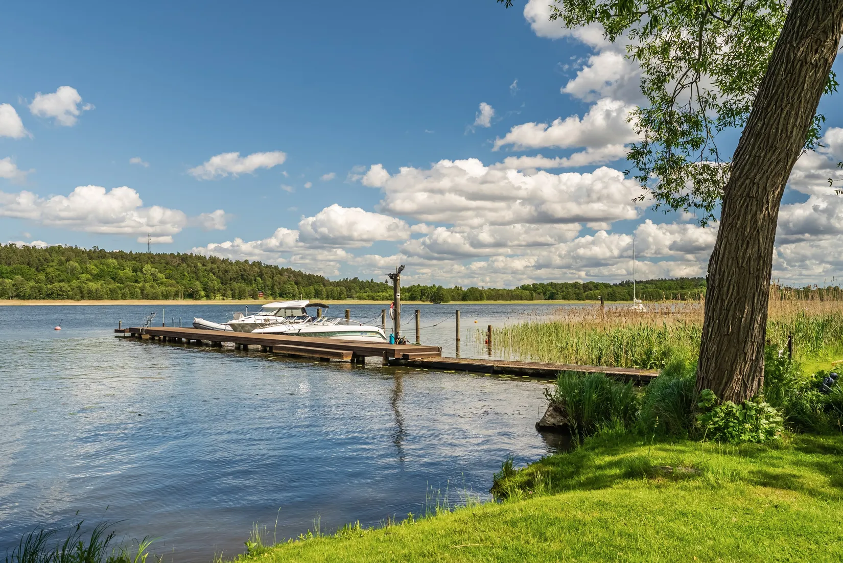 Villa, Källvägen 8, Närlunda, Ekerö