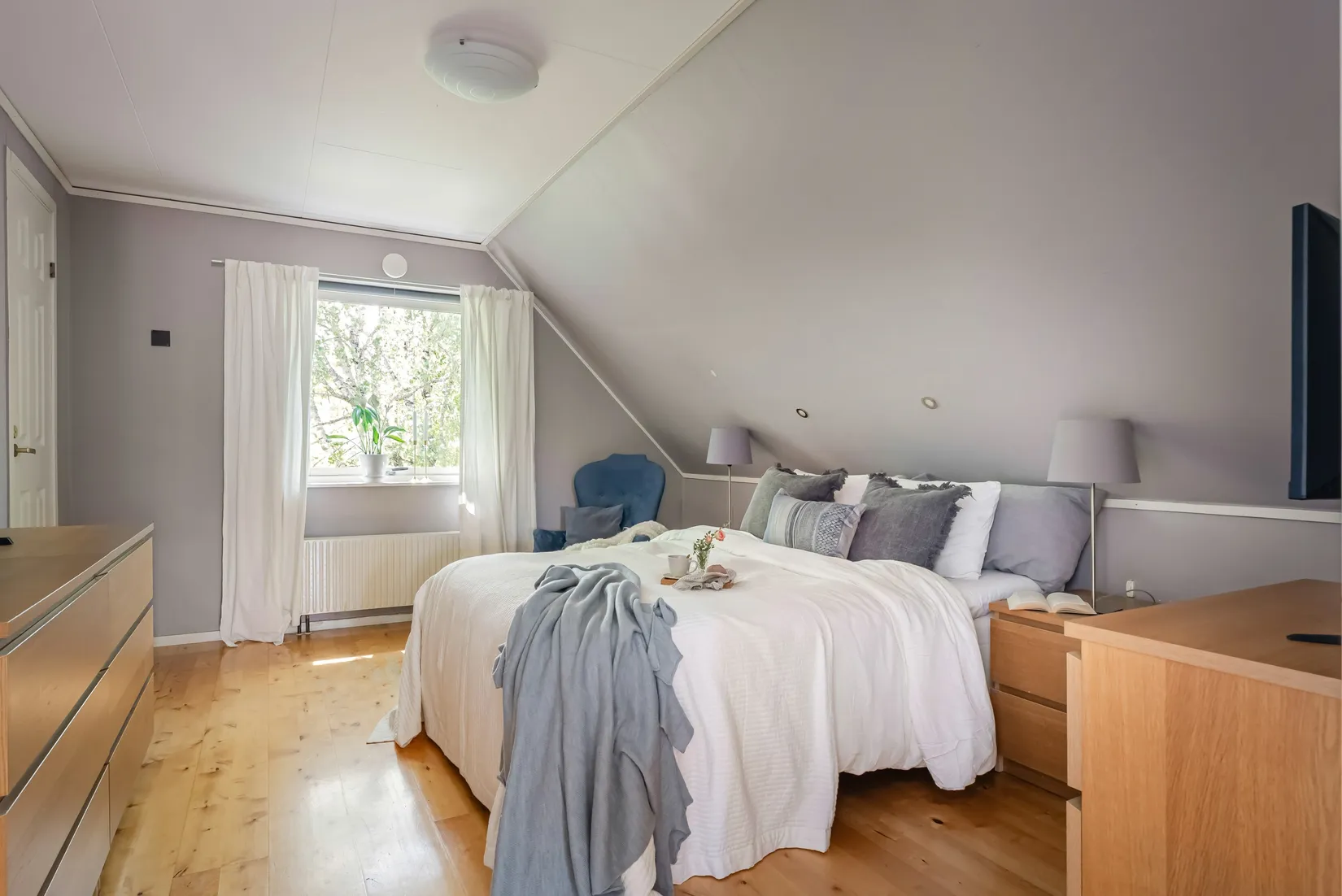 Villa, Källvägen 8, Närlunda, Ekerö