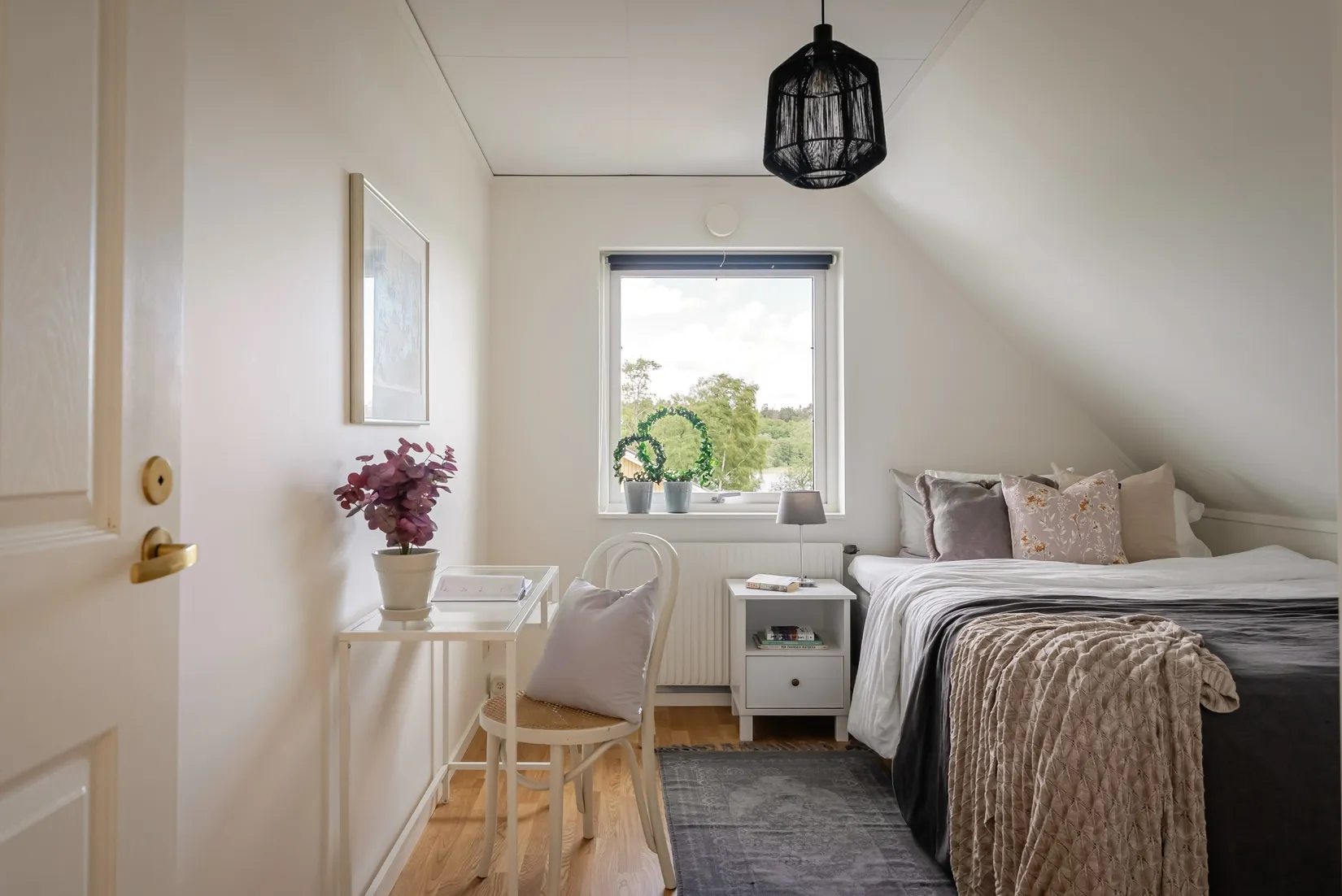 Villa, Källvägen 8, Närlunda, Ekerö