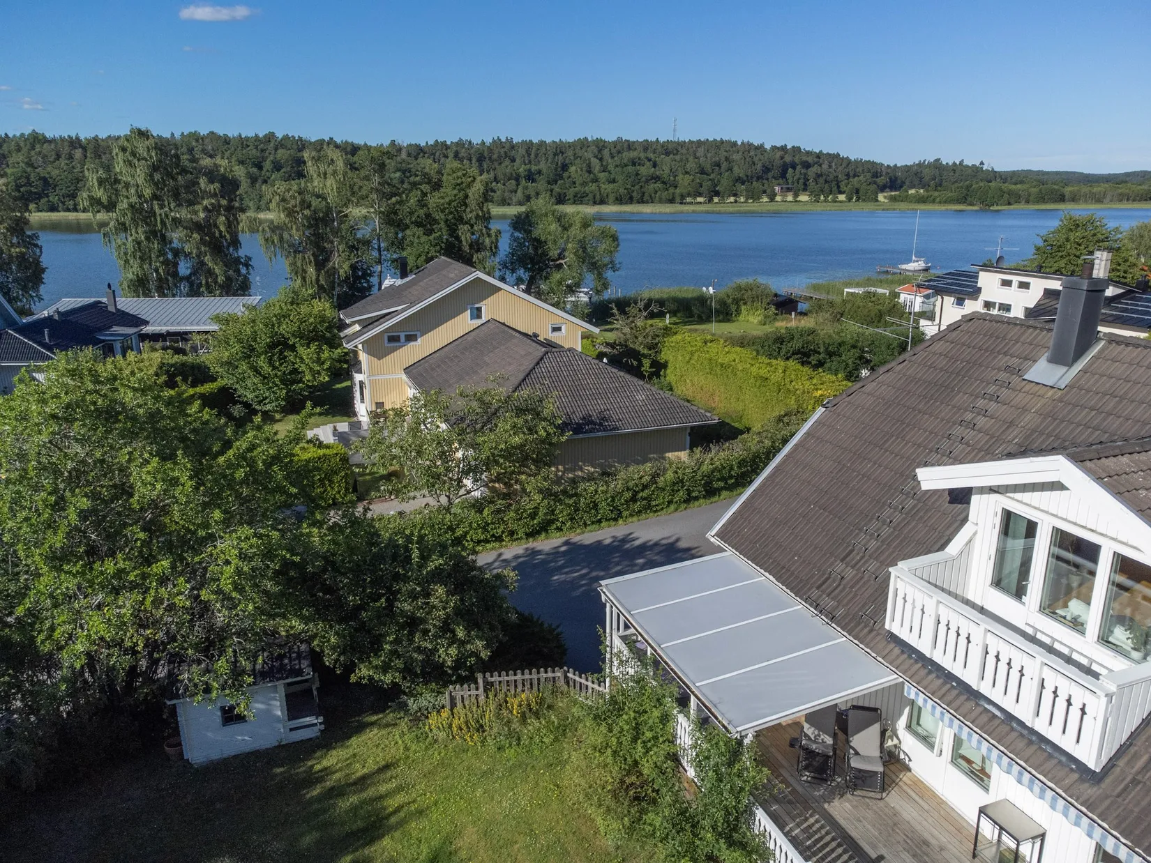 Villa, Källvägen 8, Närlunda, Ekerö