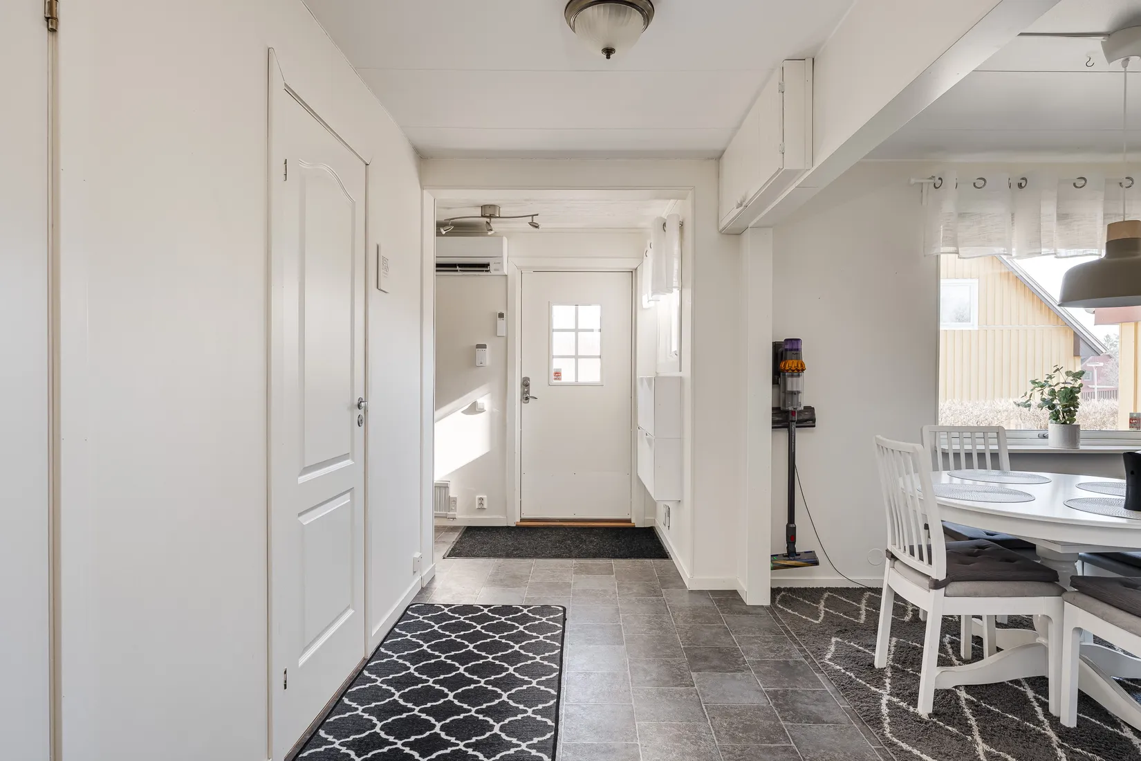 Radhus, Furuvägen 21, Hälletorp, Härnösand