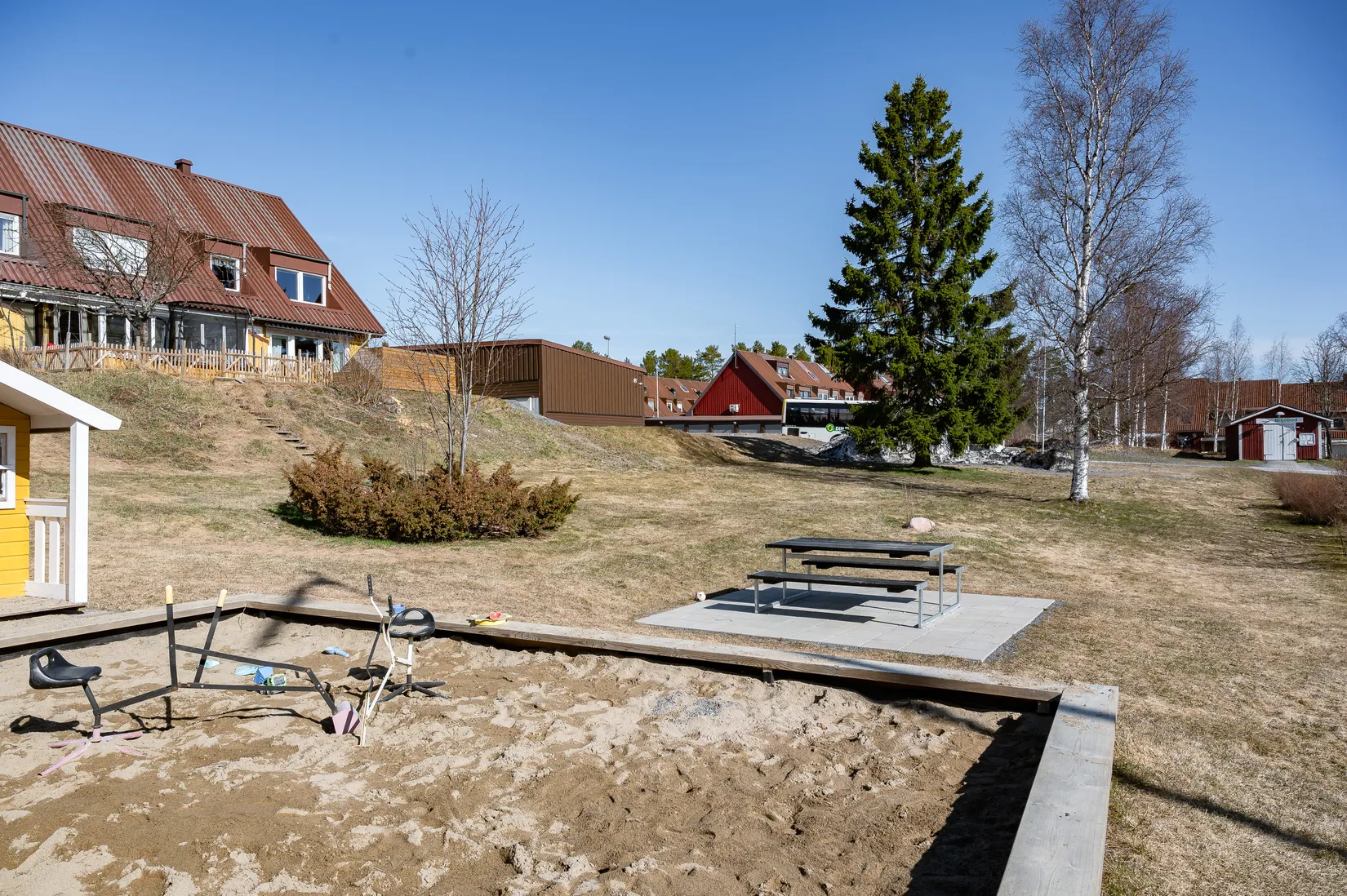 Radhus, Furuvägen 21, Hälletorp, Härnösand