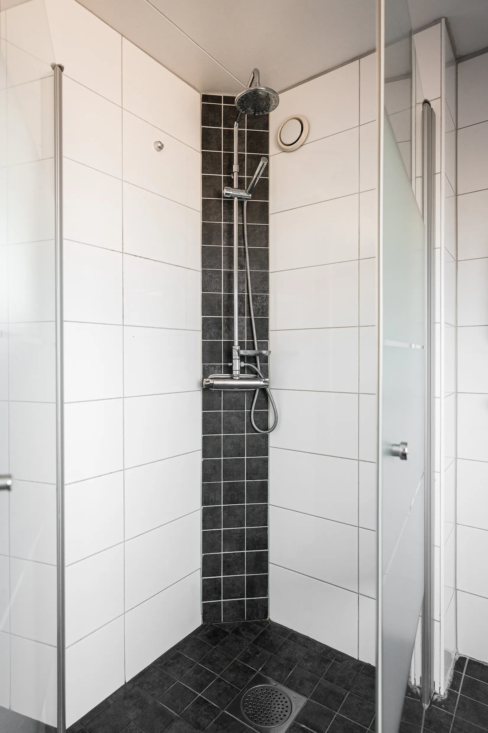 Radhus, Furuvägen 21, Hälletorp, Härnösand