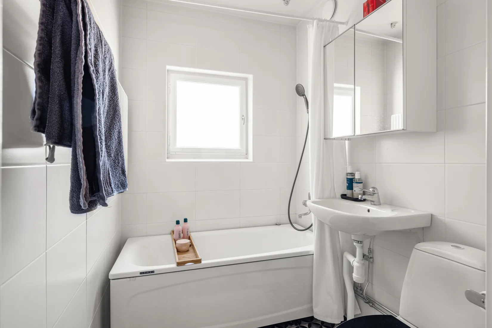 Bostadsrätt, Kolbäcksgränd 9, Bagarmossen, Stockholm