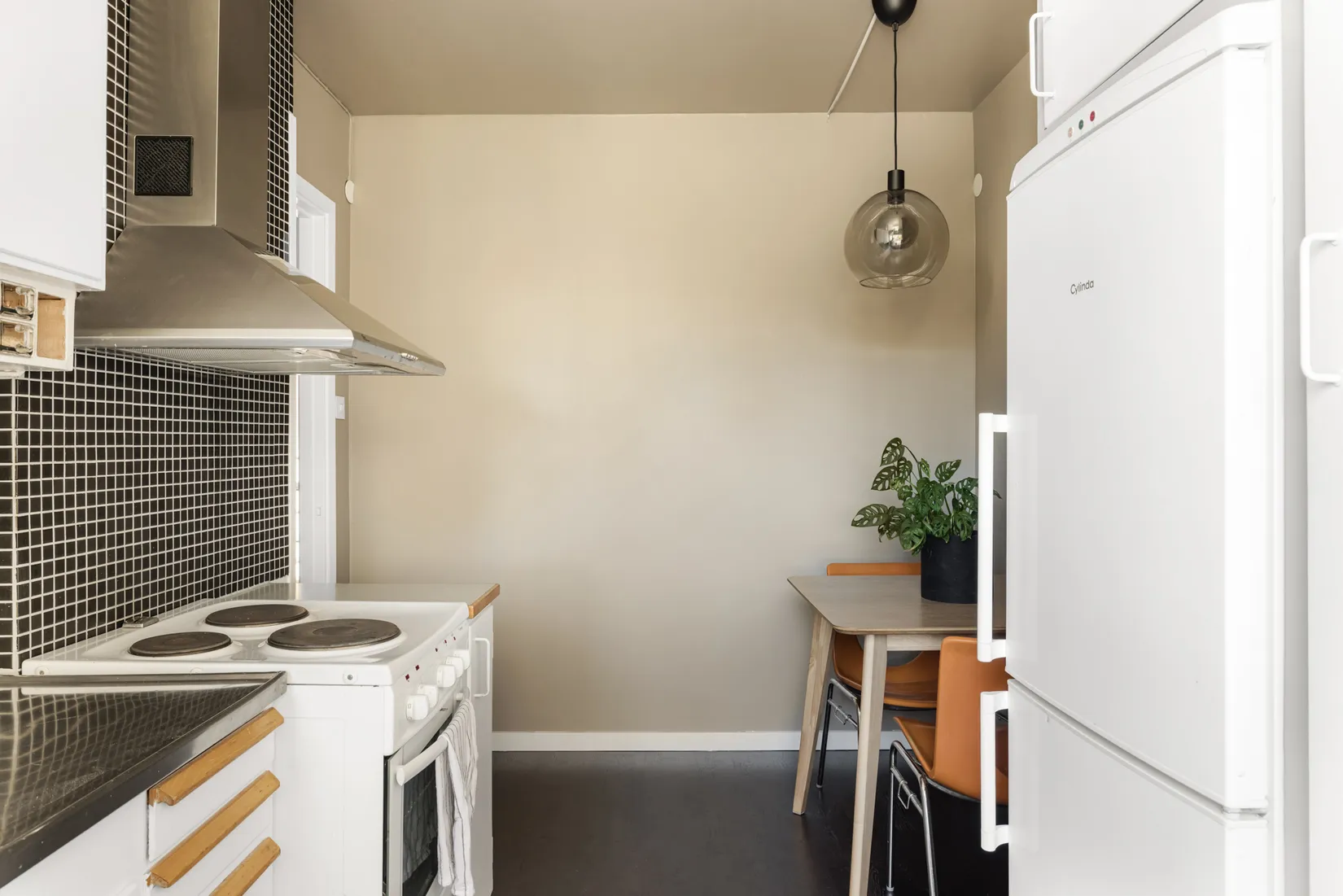 Bostadsrätt, Kolbäcksgränd 9, Bagarmossen, Stockholm