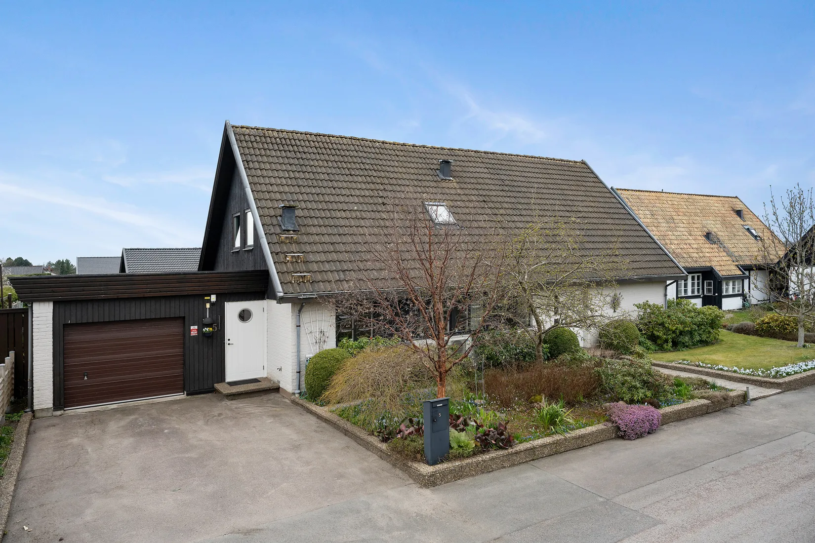 Villa, Slåttergatan 5, Södra Utmarken, Ängelholm