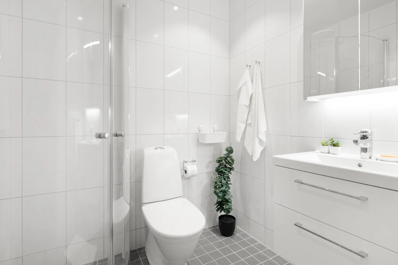 Bostadsrätt, Varmfrontsgatan 29, bv, Skarpnäck, Stockholm